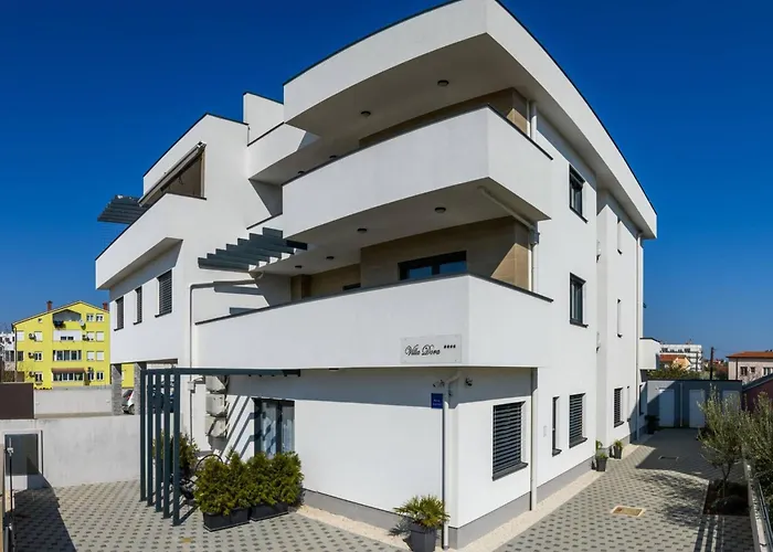 Apartment Dora Fuer 4 Personen Und 1 Kind By Interhome