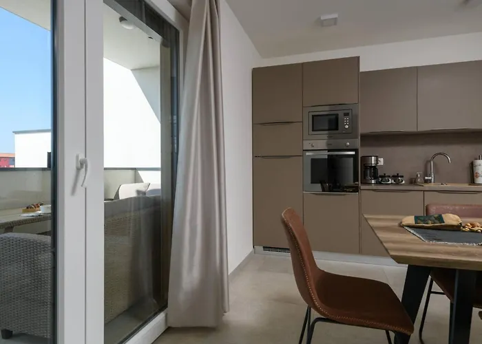 Dora Fuer 4 Personen Und 1 Kind By Interhome Apartment *