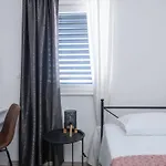 Dora Fuer 4 Personen Und 1 Kind By Interhome Apartman Póla