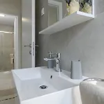 Dora Fuer 4 Personen Und 1 Kind By Interhome Apartman *