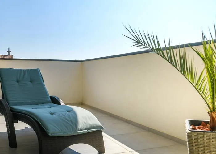 Dora Fuer 4 Personen Und 1 Kind By Interhome * Pula